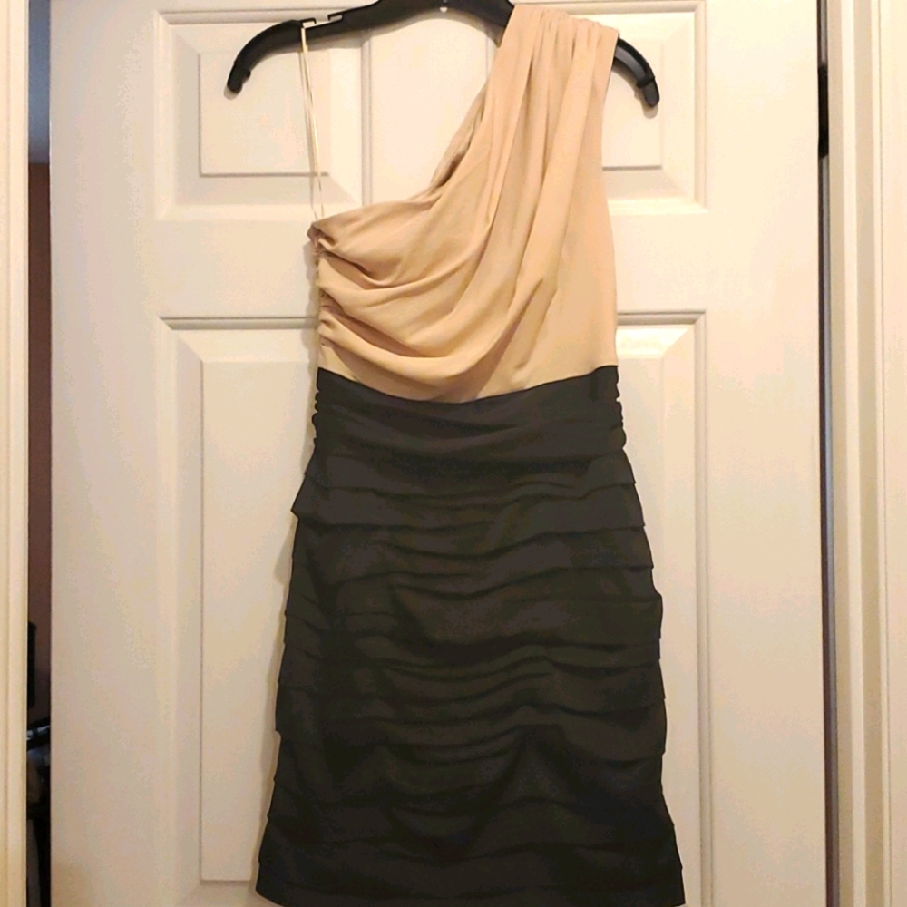 Express One Shoulder Tan and Black Dress Size 2